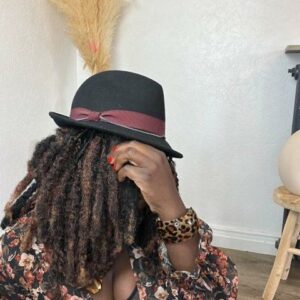 Chapeau pour femme chic noir